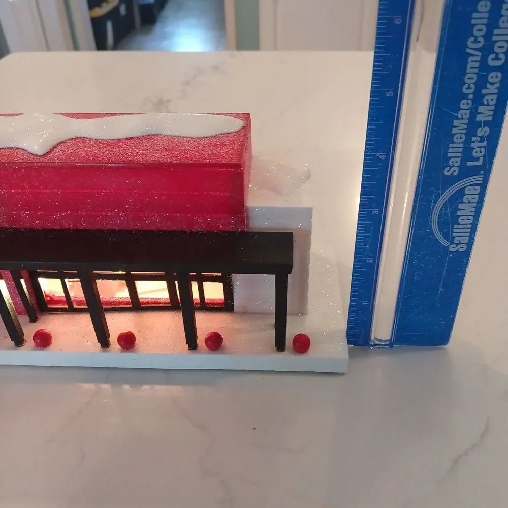 Target LED Store Building~Christmas Village~2005 Bullseye’s Playground~Works!